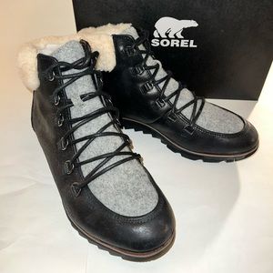 Sorel Harlow Lace Cozy Boots